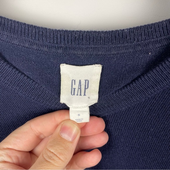 Gap V-Neck 100% Merino Wool Sweater - Small - Navy Blue - Picture 5 of 6